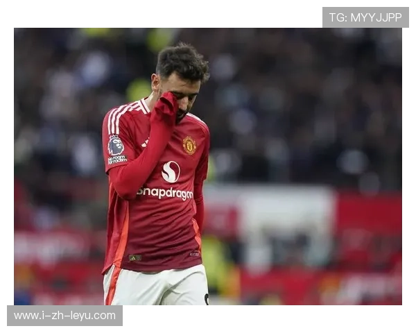 利物浦高压逼抢奏效，阿诺德精准长传统治上半场