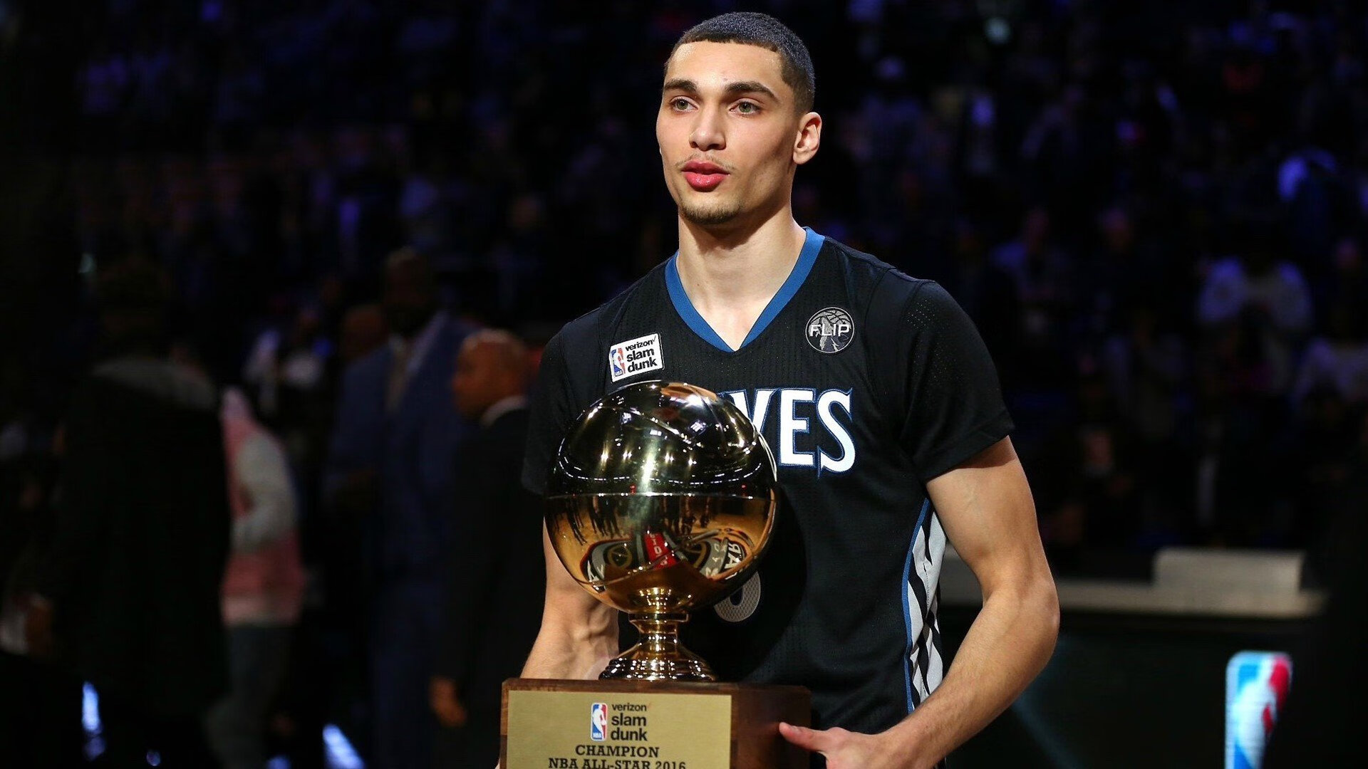 世界杯：博彩公司引入更多球员数据维度 调整赔率更加精细