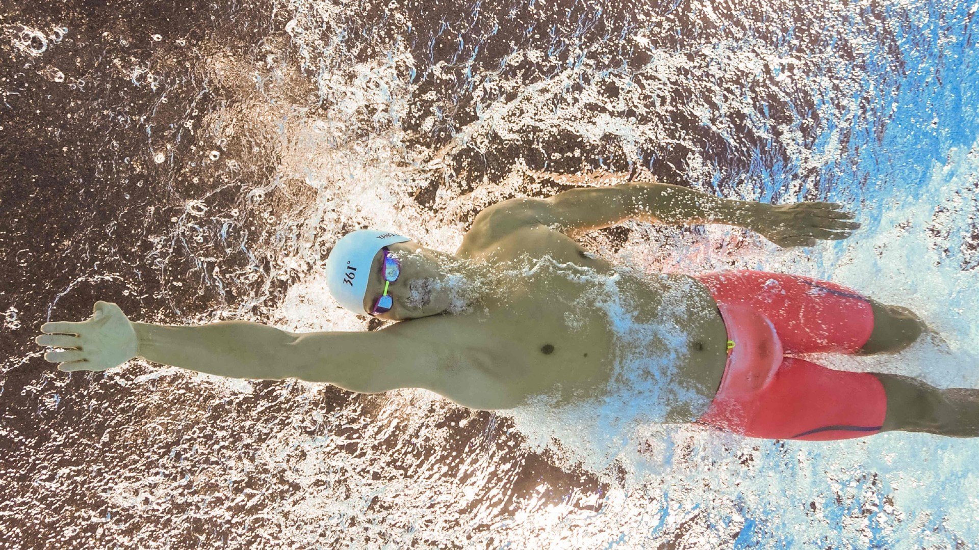 亚冠小组赛 上海海港主场大胜泰国球队 晋级形势大好